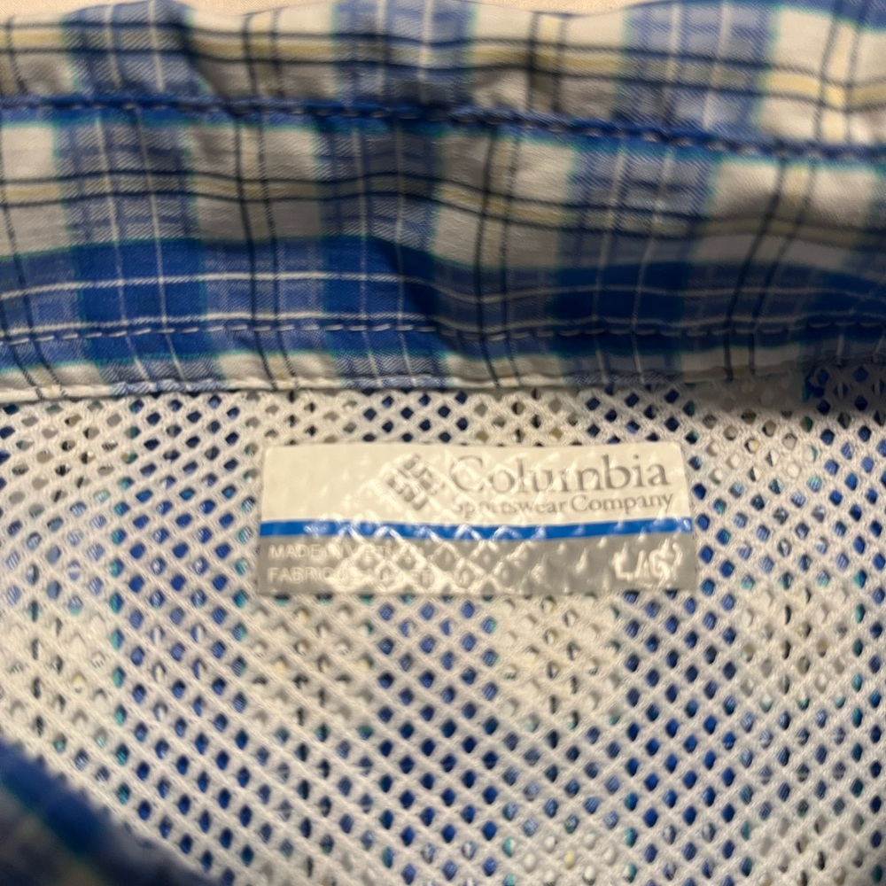EUC Columbia PFG Men’s Short Sleeve Blue Plaid Botton Up Shirt Size Large - Picture 7 of 10